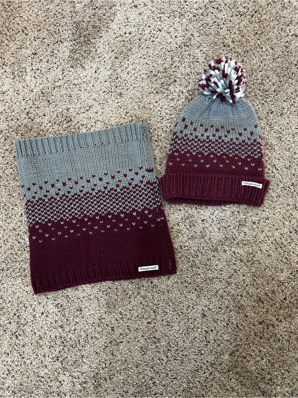 Two-Tone Knit Beanie with Pom - Grey & Burgundy
